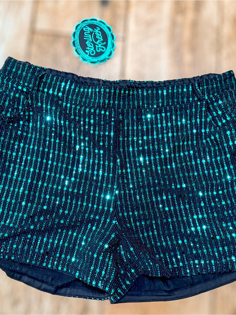 Sterling Kreek Women's Black Green Sequin Shorts - Picture 2 of 3